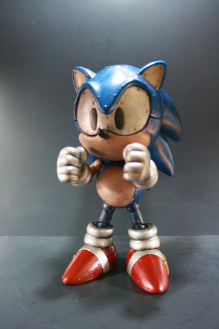 Illustration for article titled Giant Mecha Sonic Will Destroy Tokyo in Search of Giant Golden Rings